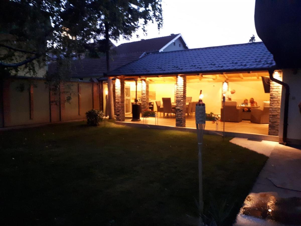 Pansion Canji Backi Petrovac Exterior photo